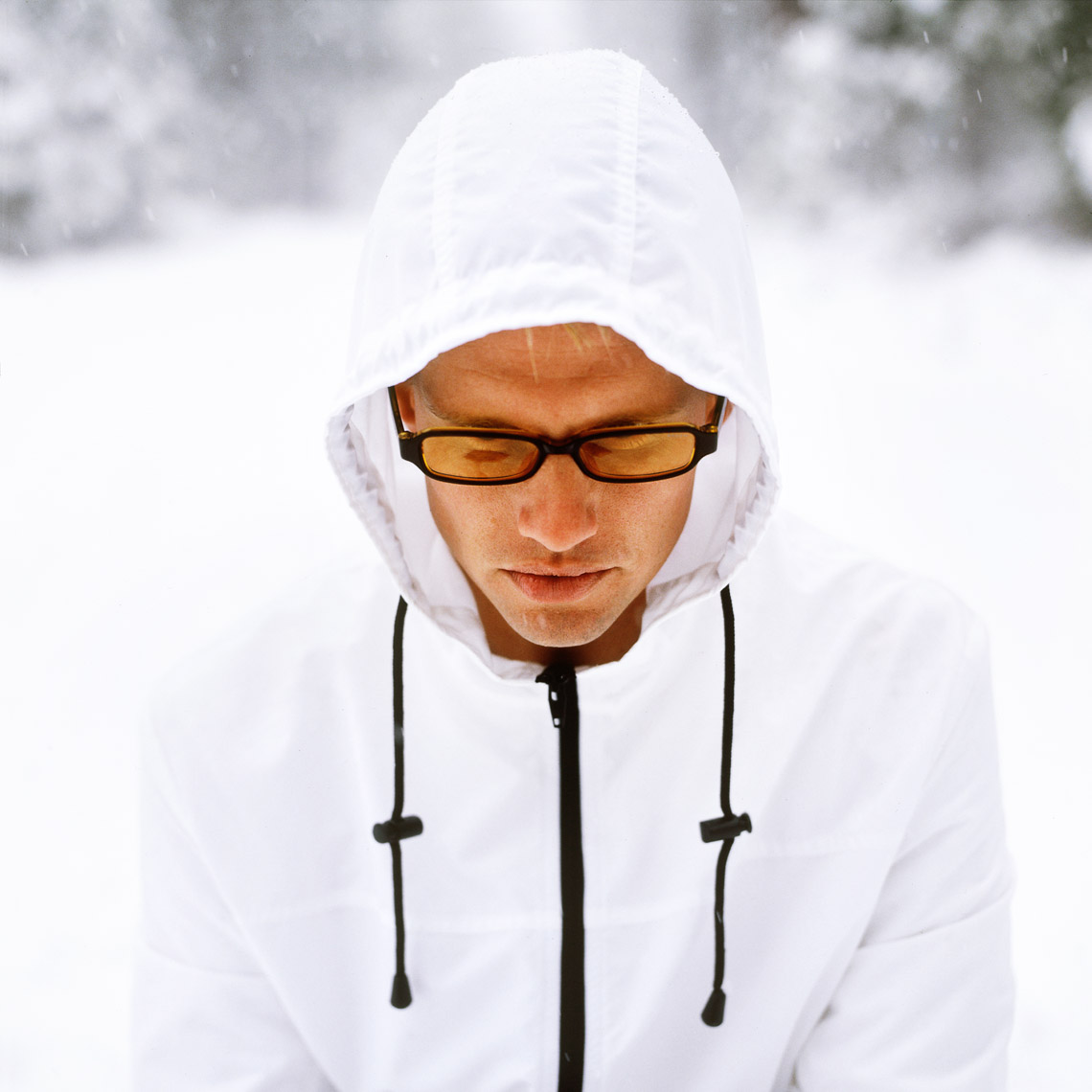  06 face w- hood