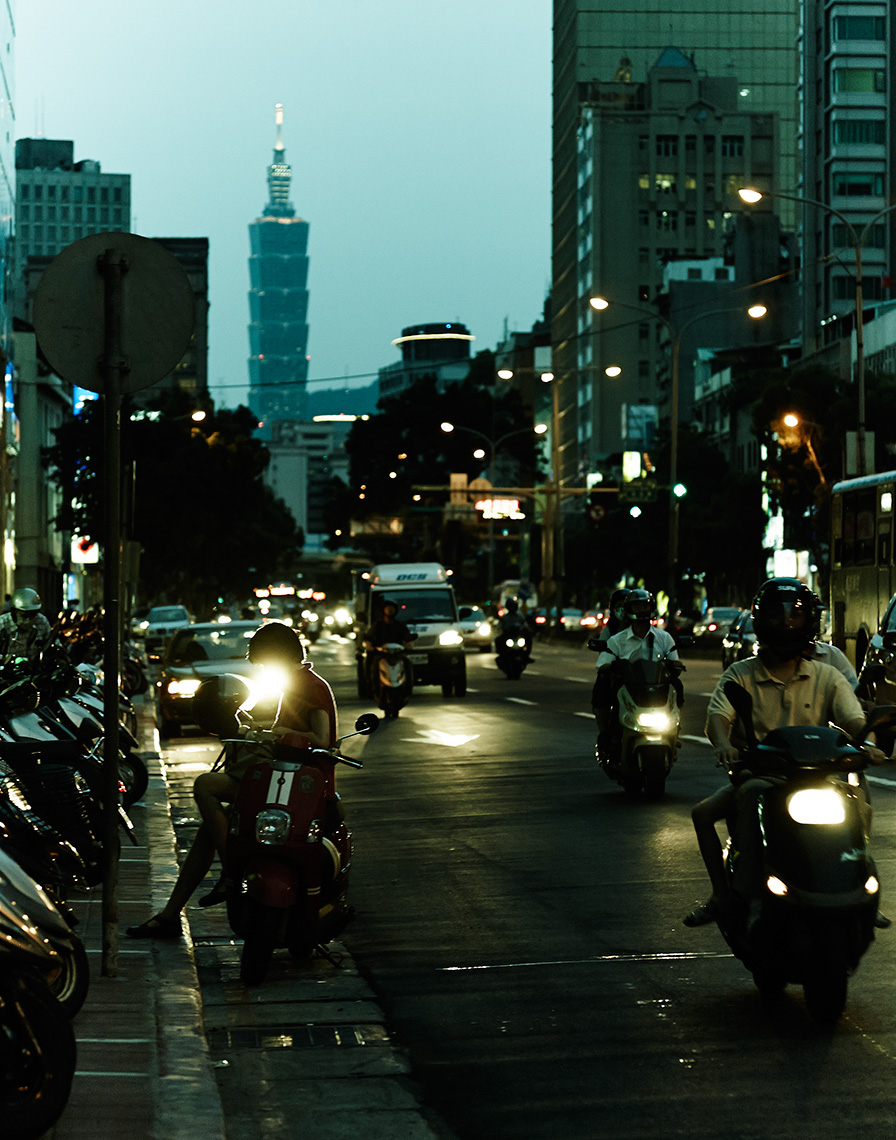 Taipei-scooters-4.jpg